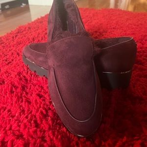 Dkny Burgundy suede loafers with fur inside. Size 9